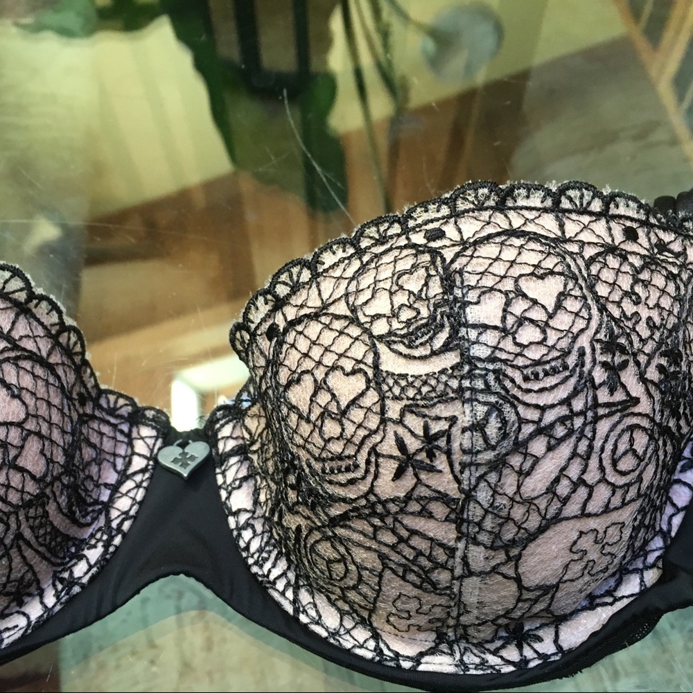 Detailed Bra
